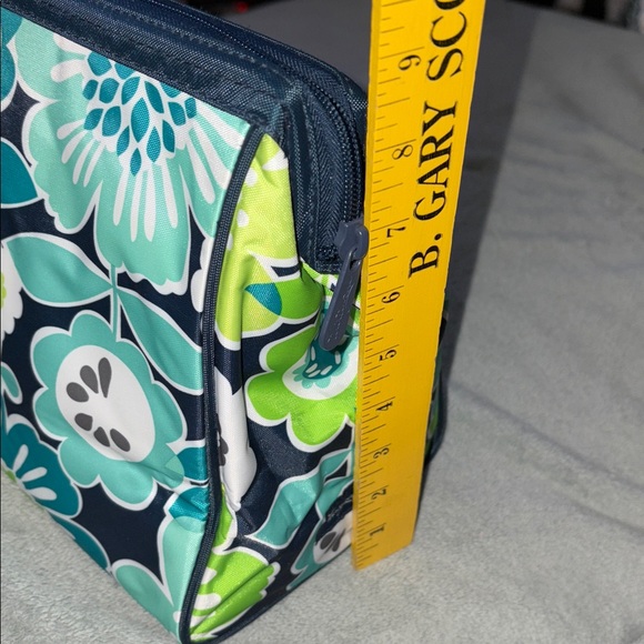 💚 Thirty-One “Best Buds” Letter “J” Large Cosmetics/Toiletries Bag. NWOT - Picture 5 of 15
